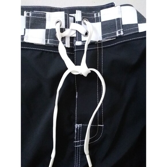 💥NWT💥 QUIKSILVER Men's Original Straight Leg 18" Boardshorts Checkerboard - Picture 3 of 15